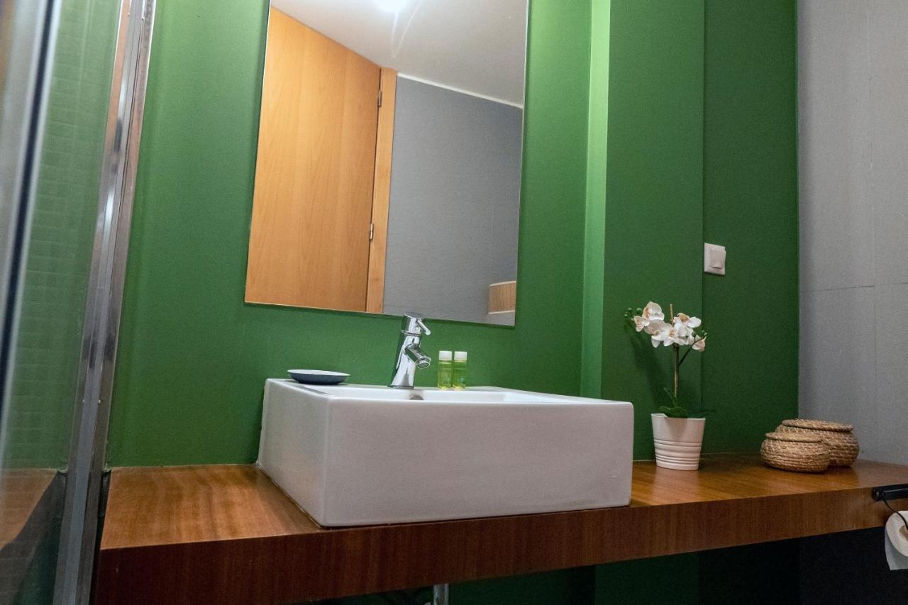ポボア・デ・バルジンApartamento Oceanus Parkアパートメント エクステリア 写真